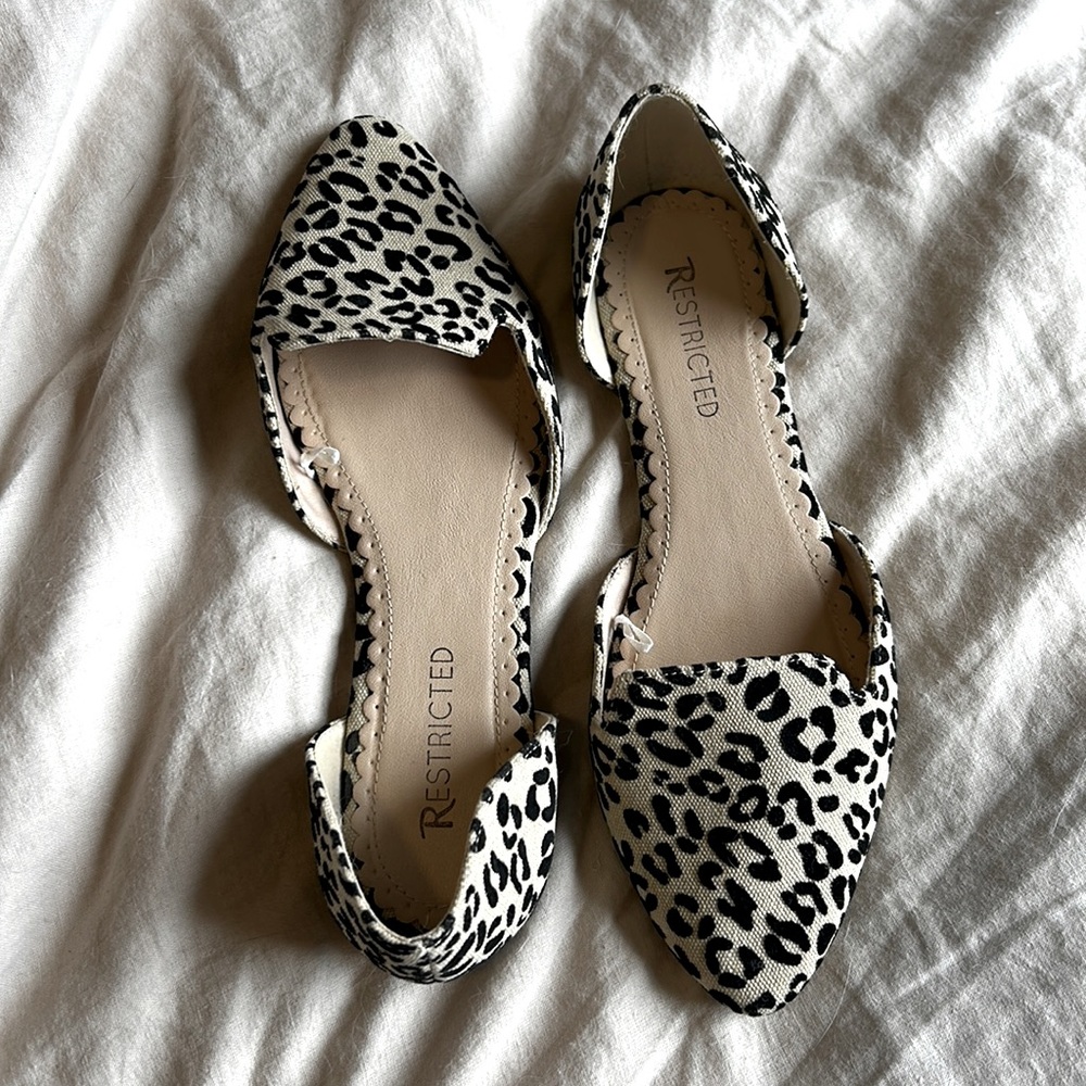 Size 9 leopard slip on shoes, leopard sandals, leopard loafers
